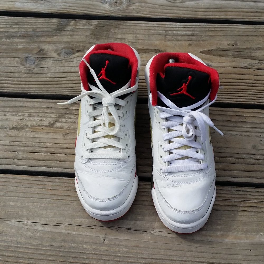 Women Size 8 / Size 6.5 Youth 2006 Nike Air Jordan 5 Fire Red Basketball Sneaker - Picture 5 of 8